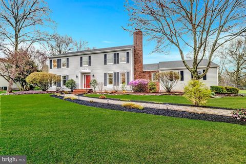 40 BERKLEY AVENUE BELLE MEAD NJ 08502