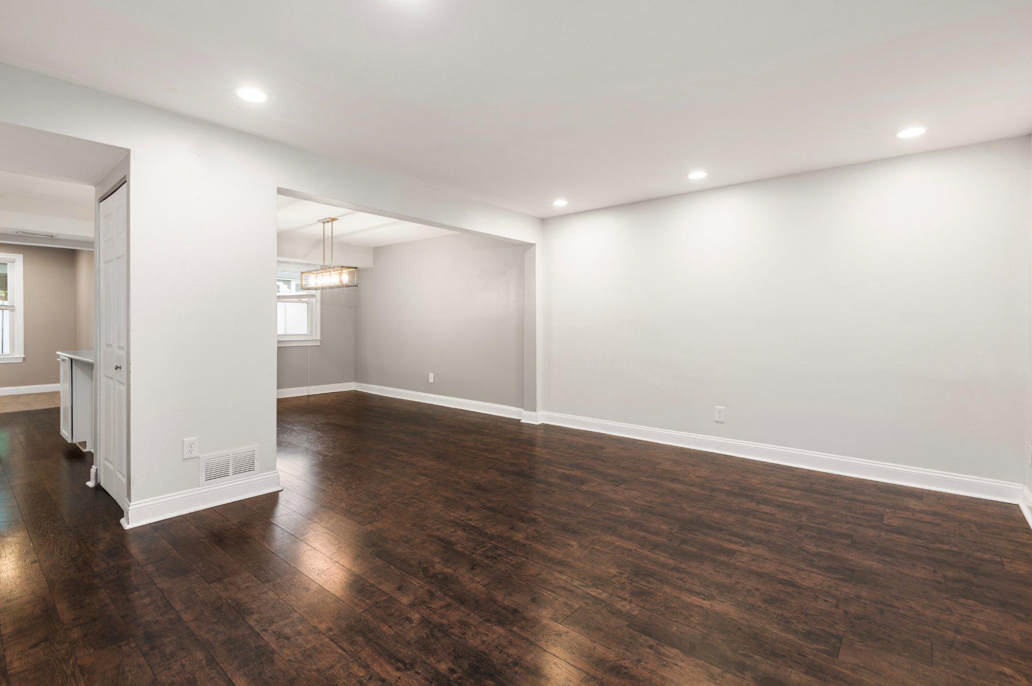 6420 THOMAS PAINE COURT