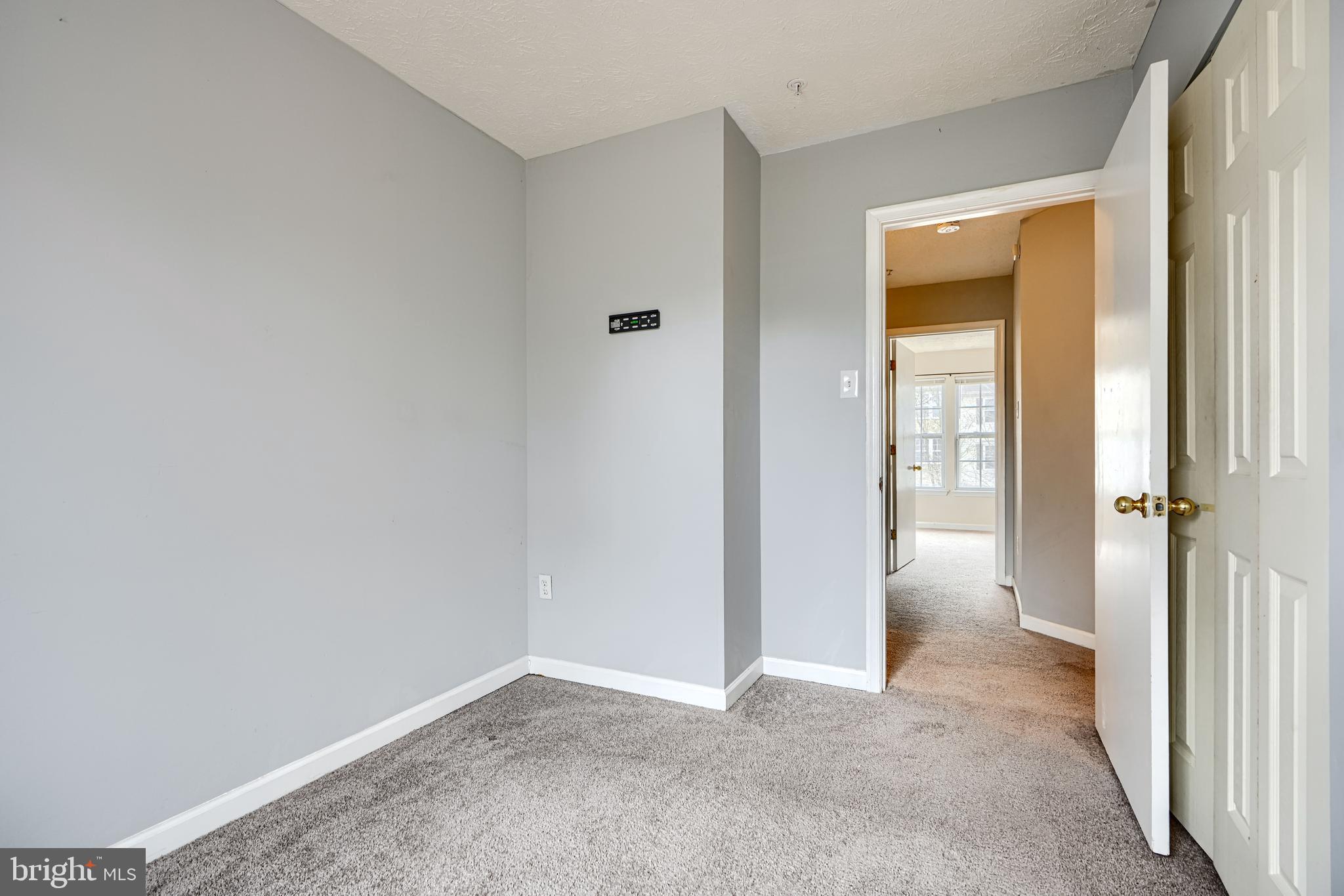 SUMMER WOODS - Residential