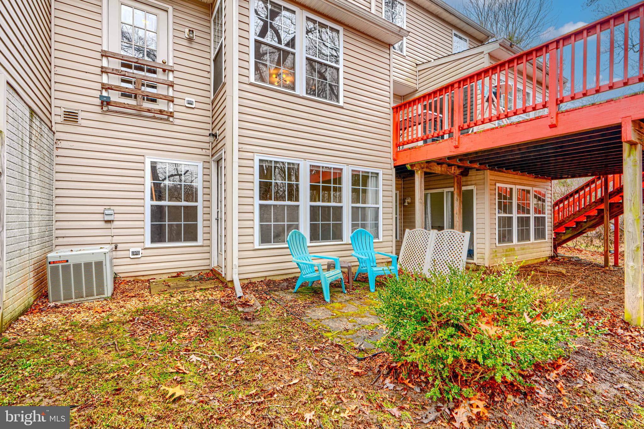 SUMMER WOODS - Residential