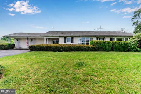 Homes For Sale - 112 Opossum Lake Road<br/> CARLISLE, PA 17015