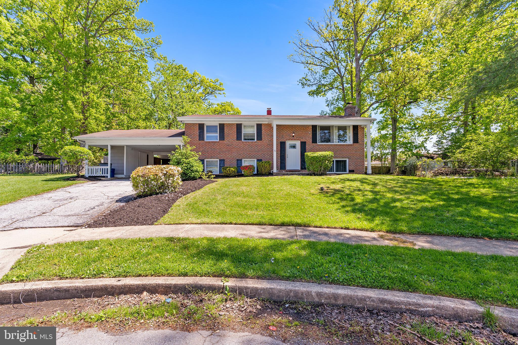 CHATSWORTH GROVE - Residential