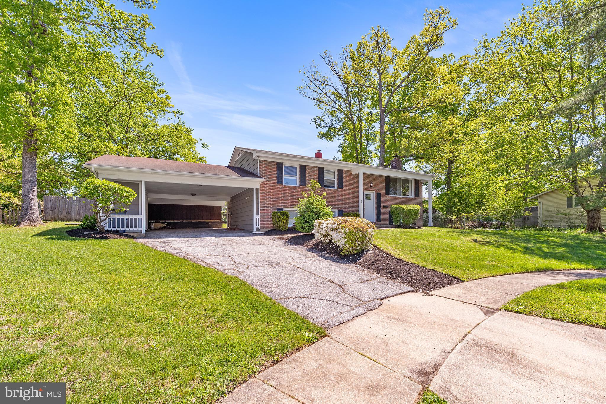 CHATSWORTH GROVE - Residential