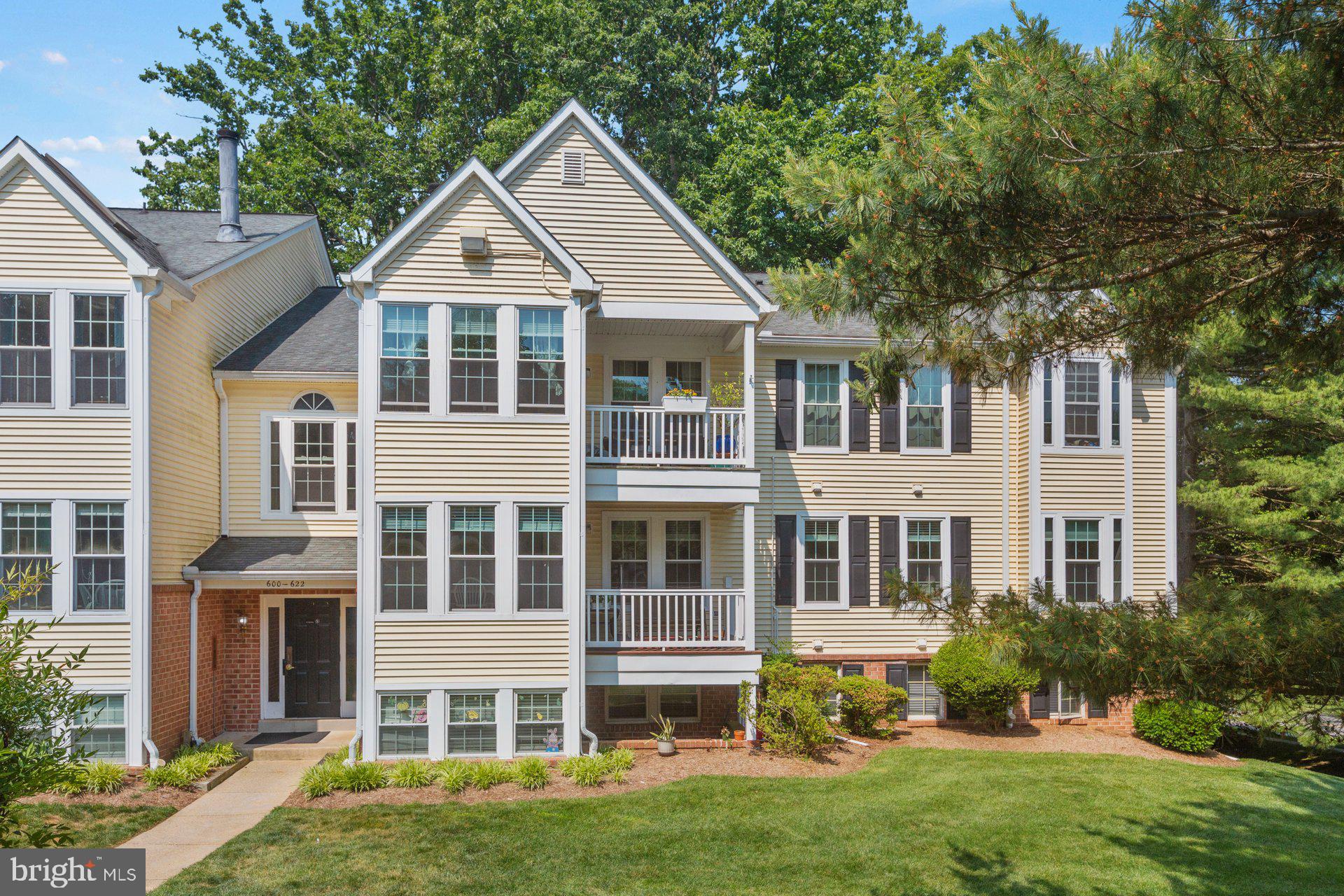 DORADO HILLS - Residential