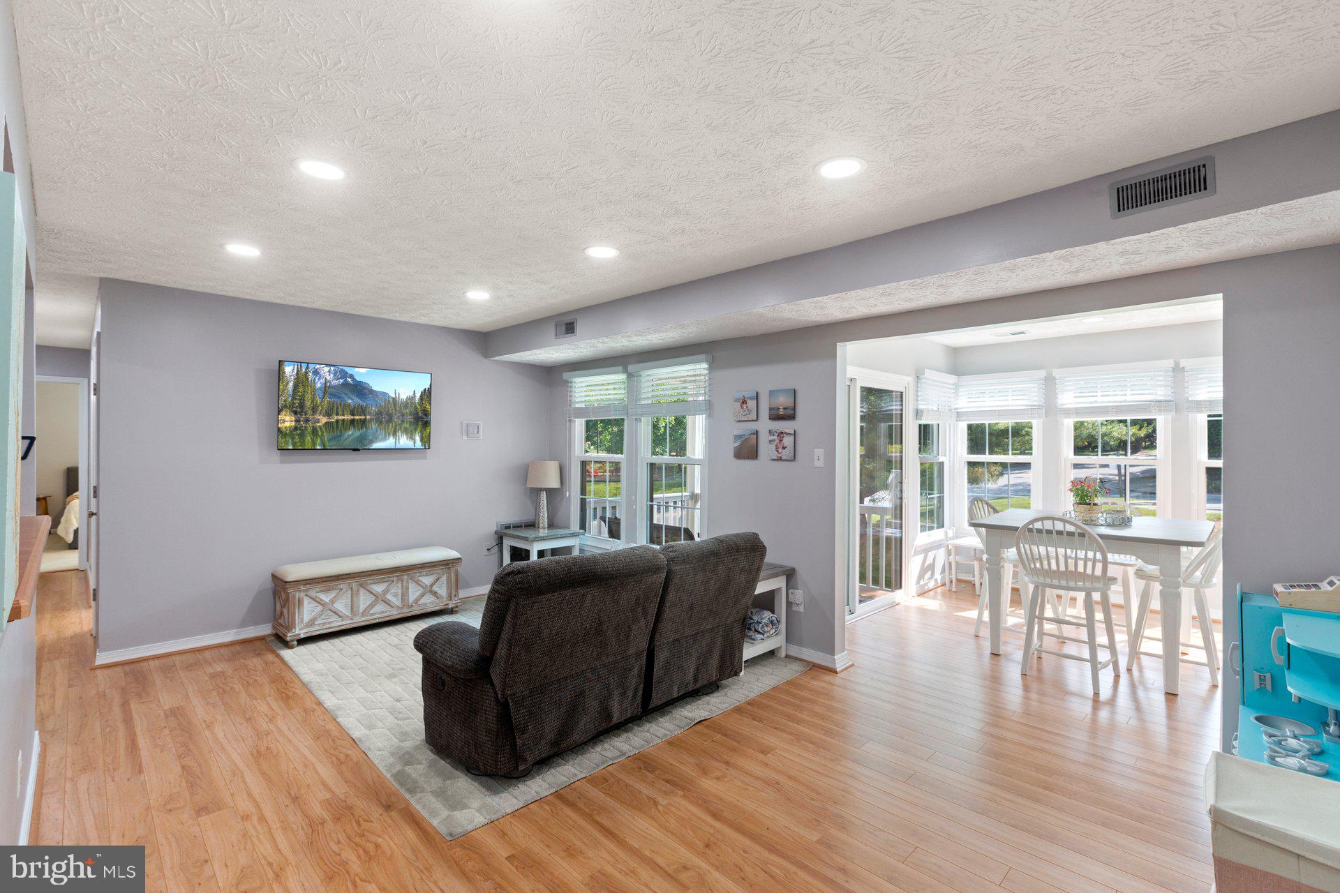 DORADO HILLS - Residential