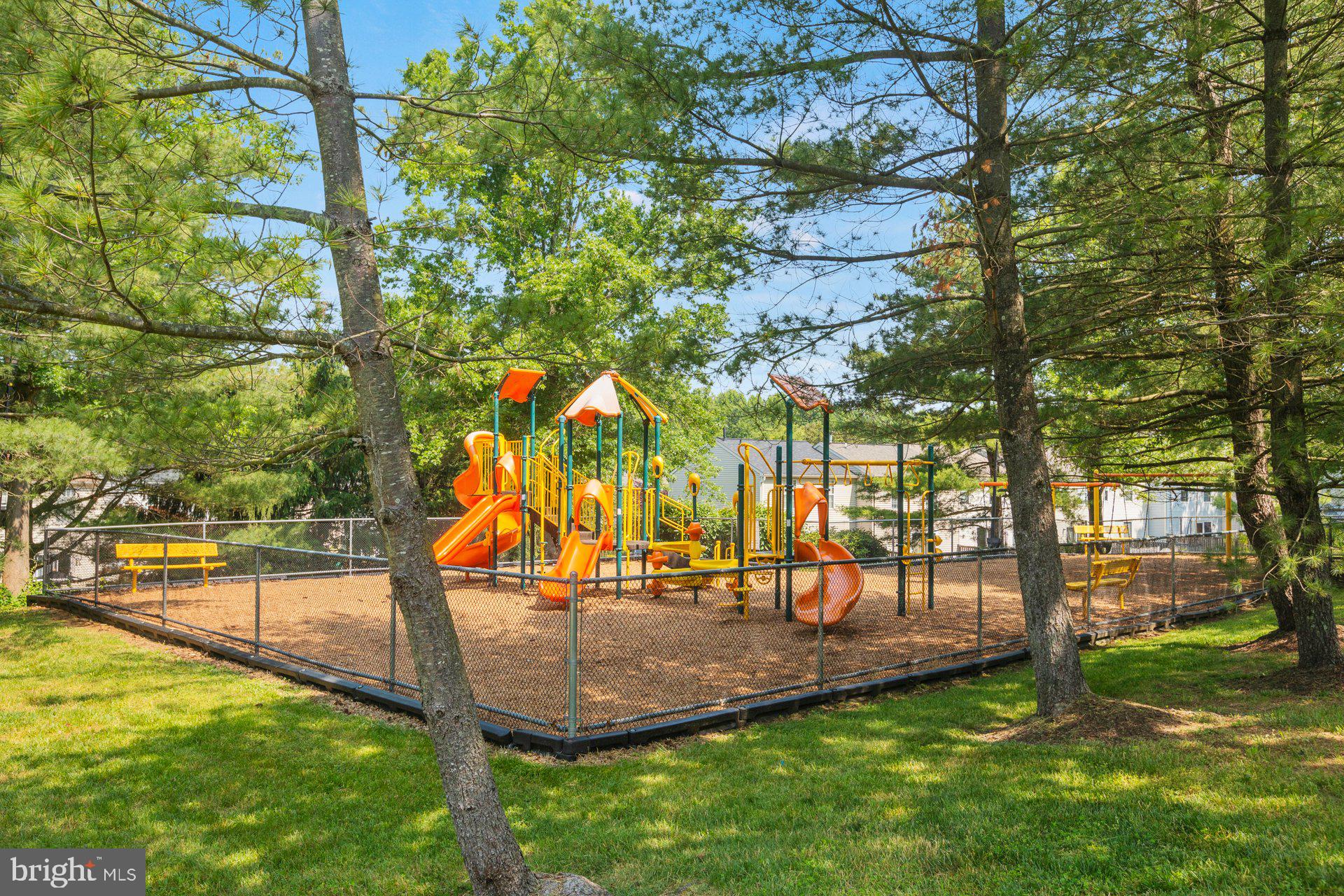 DORADO HILLS - Residential