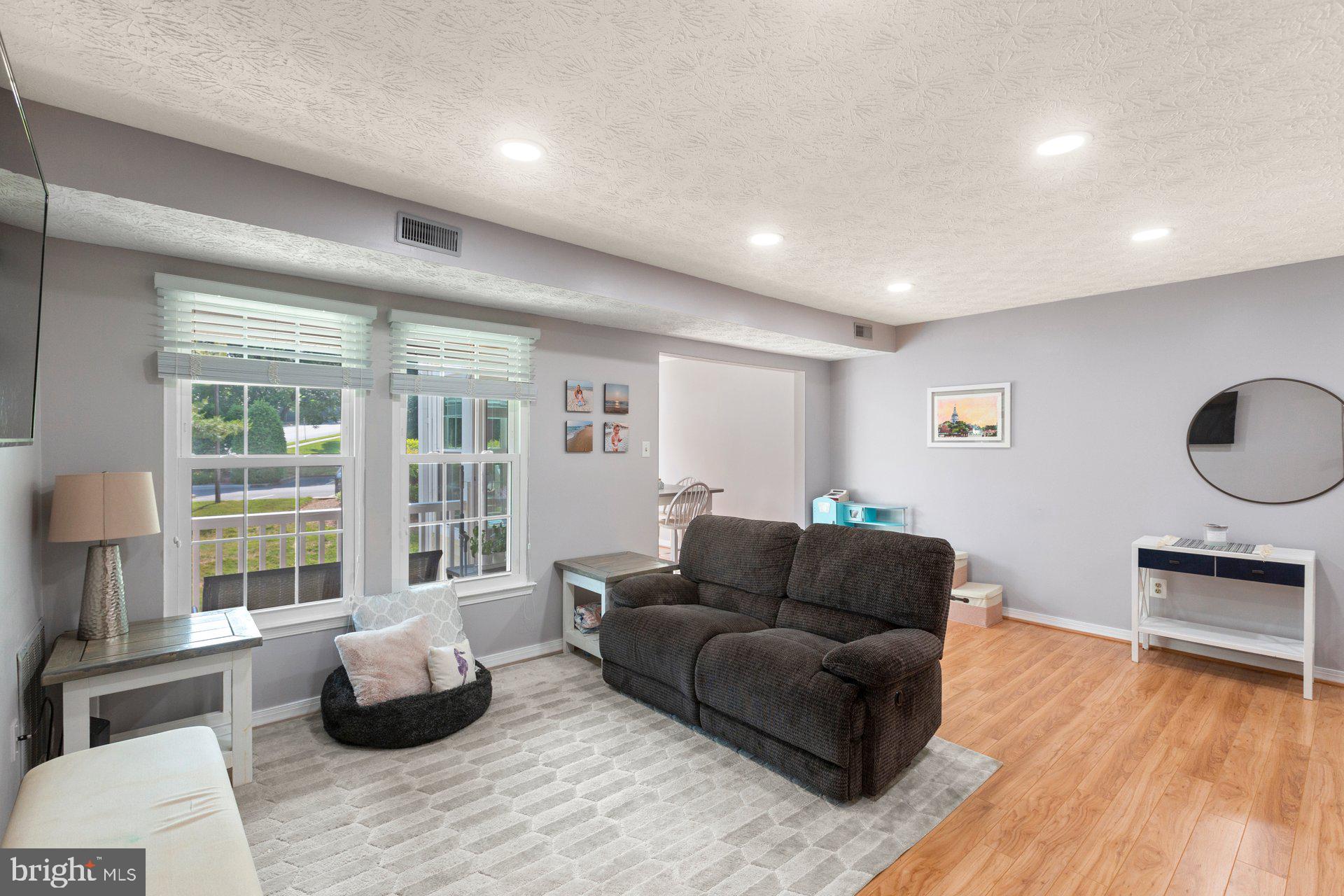 DORADO HILLS - Residential