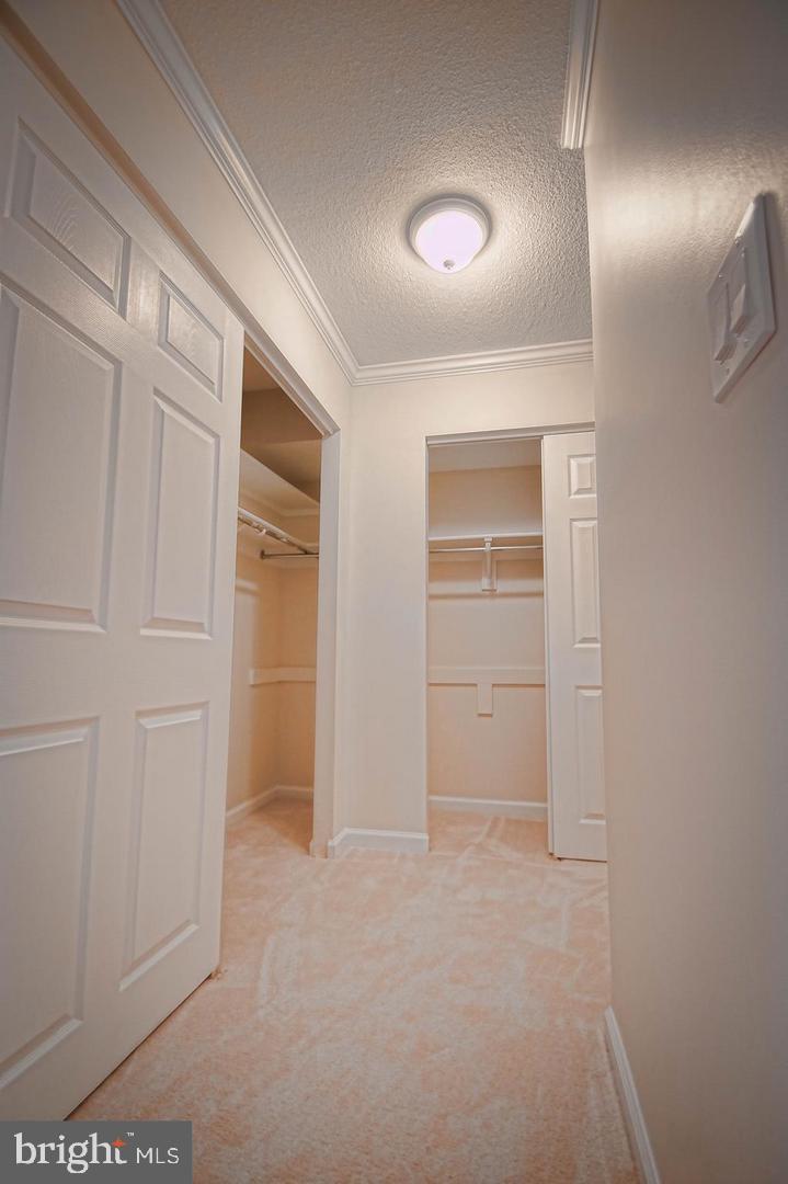 ENCORE OF MCLEAN - Residential Lease