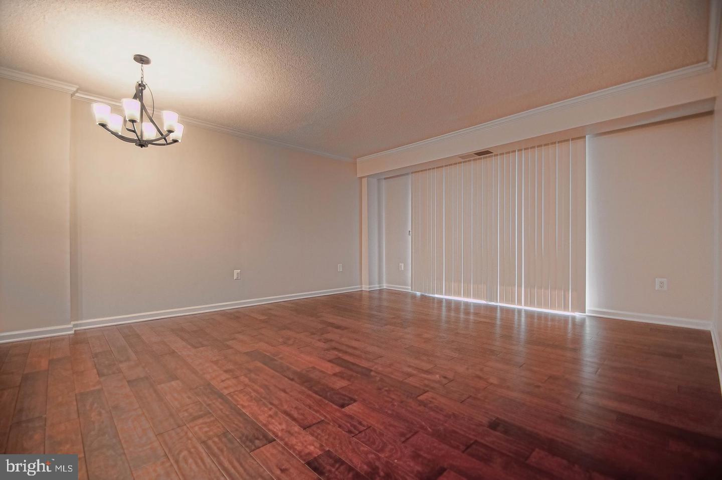 ENCORE OF MCLEAN - Residential Lease