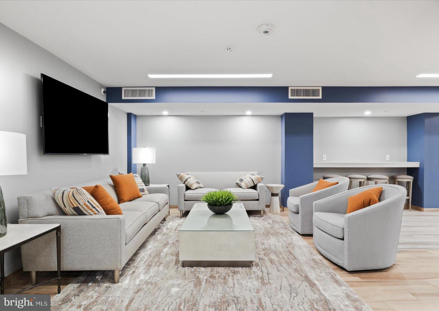 ENCORE OF MCLEAN - Residential Lease