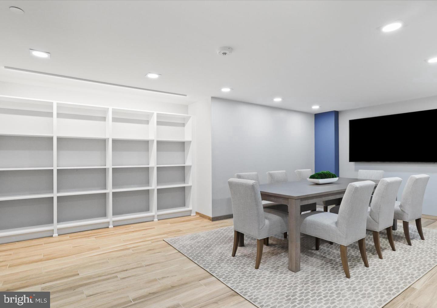 ENCORE OF MCLEAN - Residential Lease