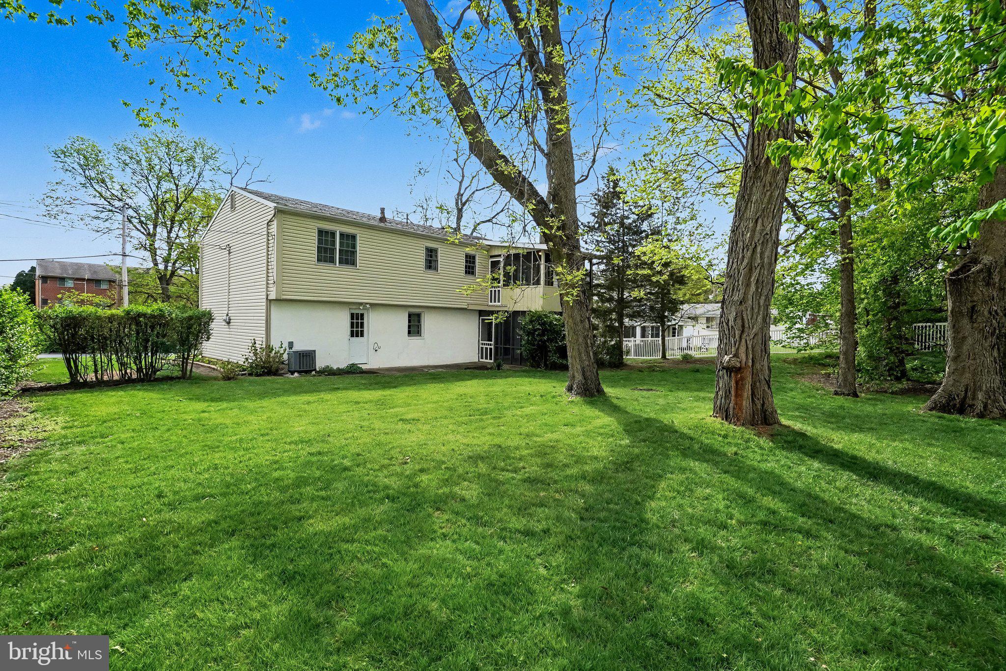 DELBROOK - Residential