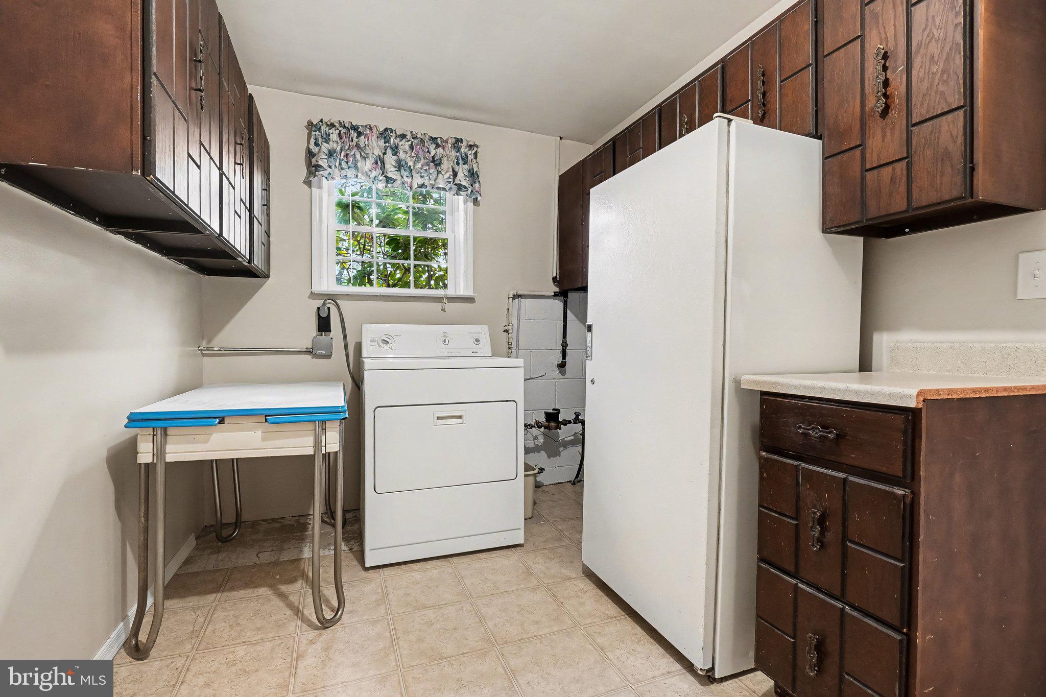 DELBROOK - Residential