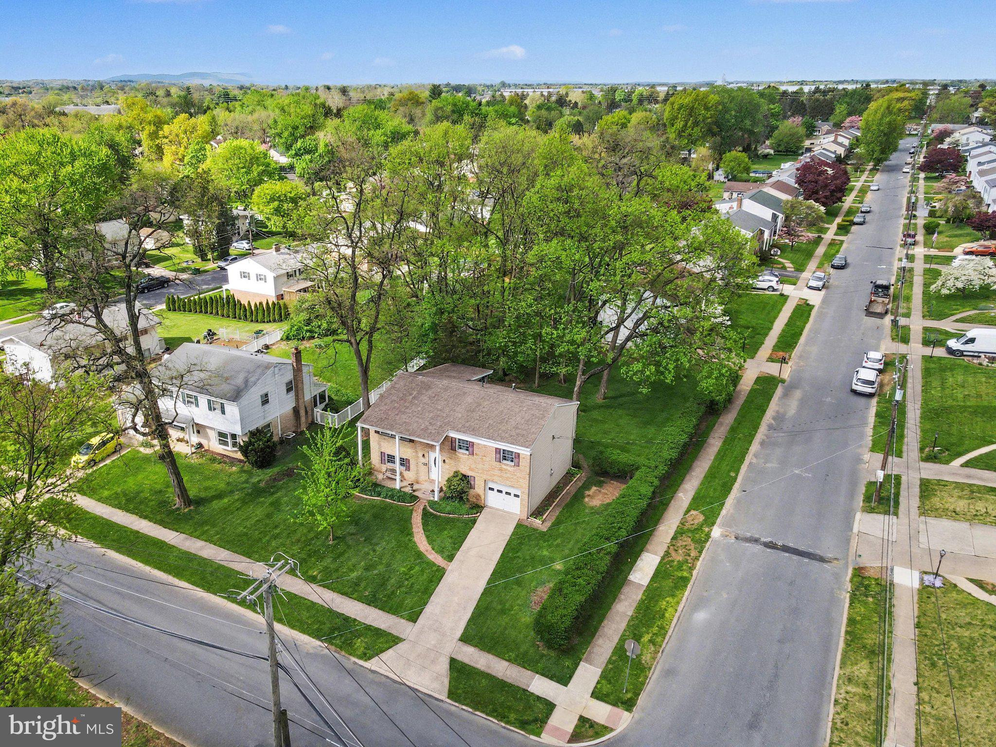 DELBROOK - Residential