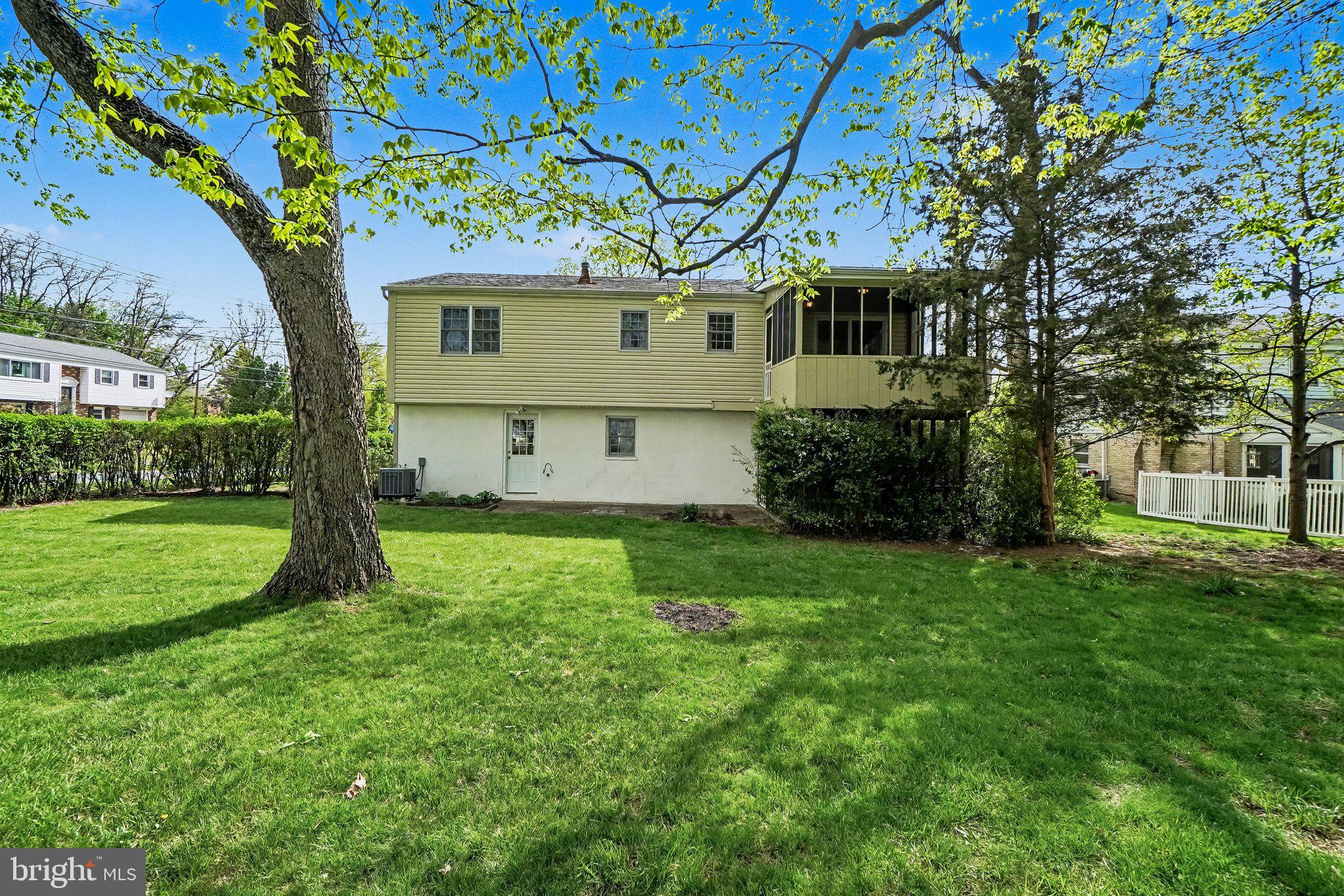 DELBROOK - Residential