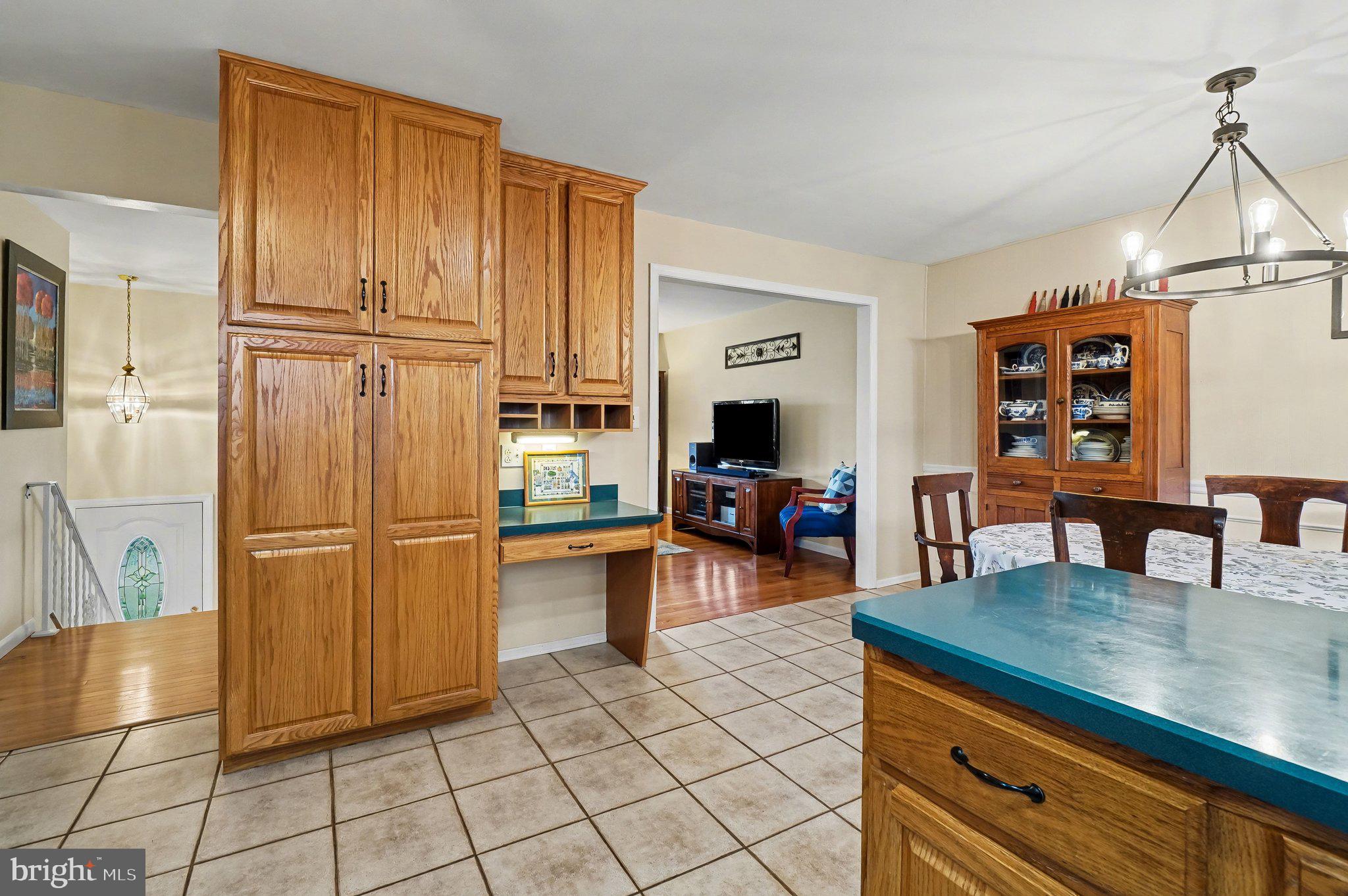 DELBROOK - Residential