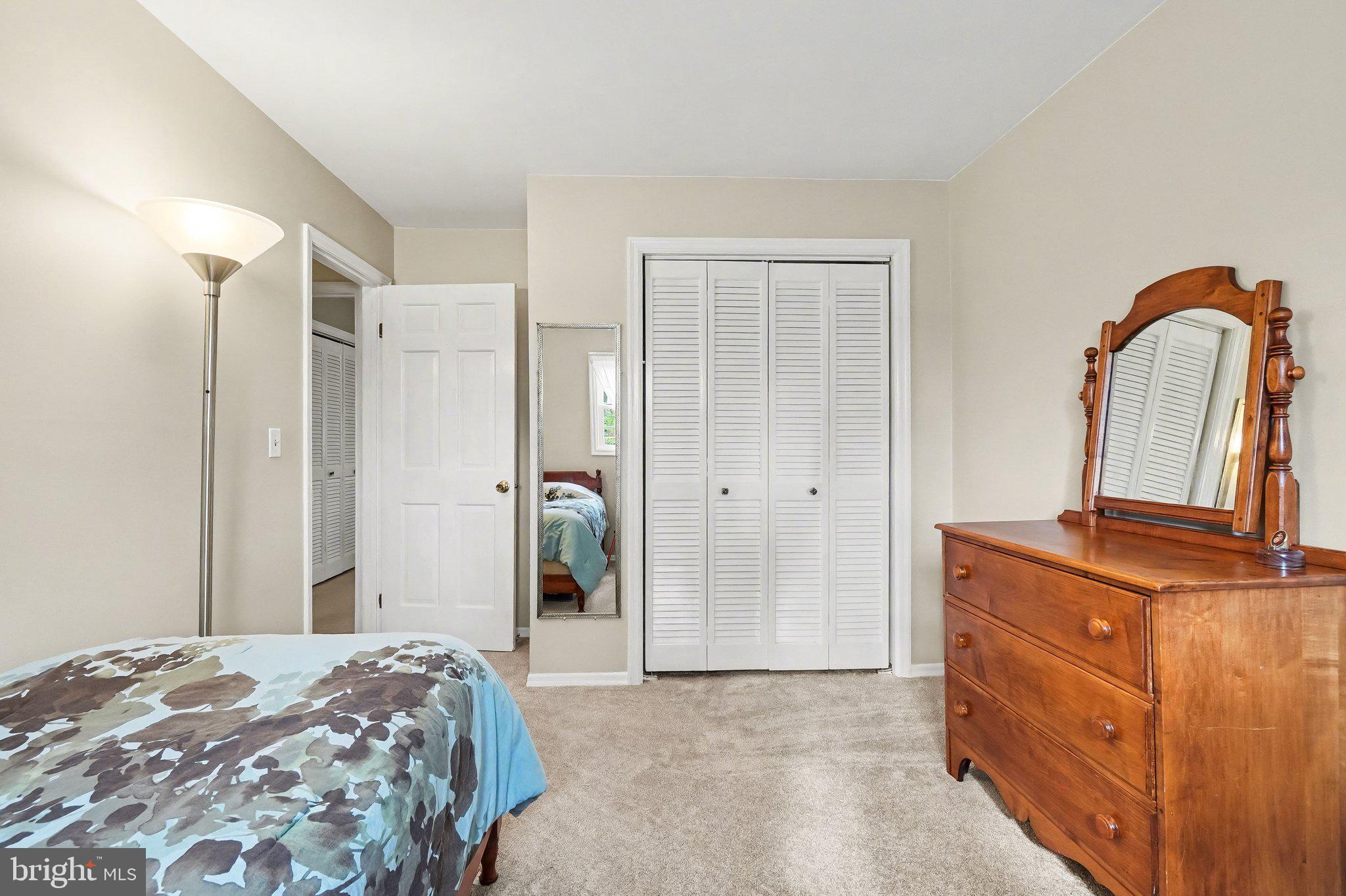 DELBROOK - Residential