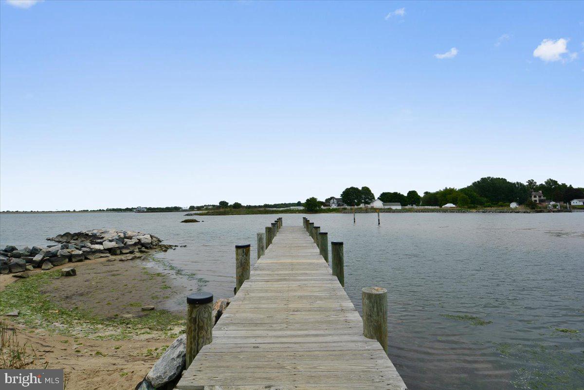 BAY CITY - Residential