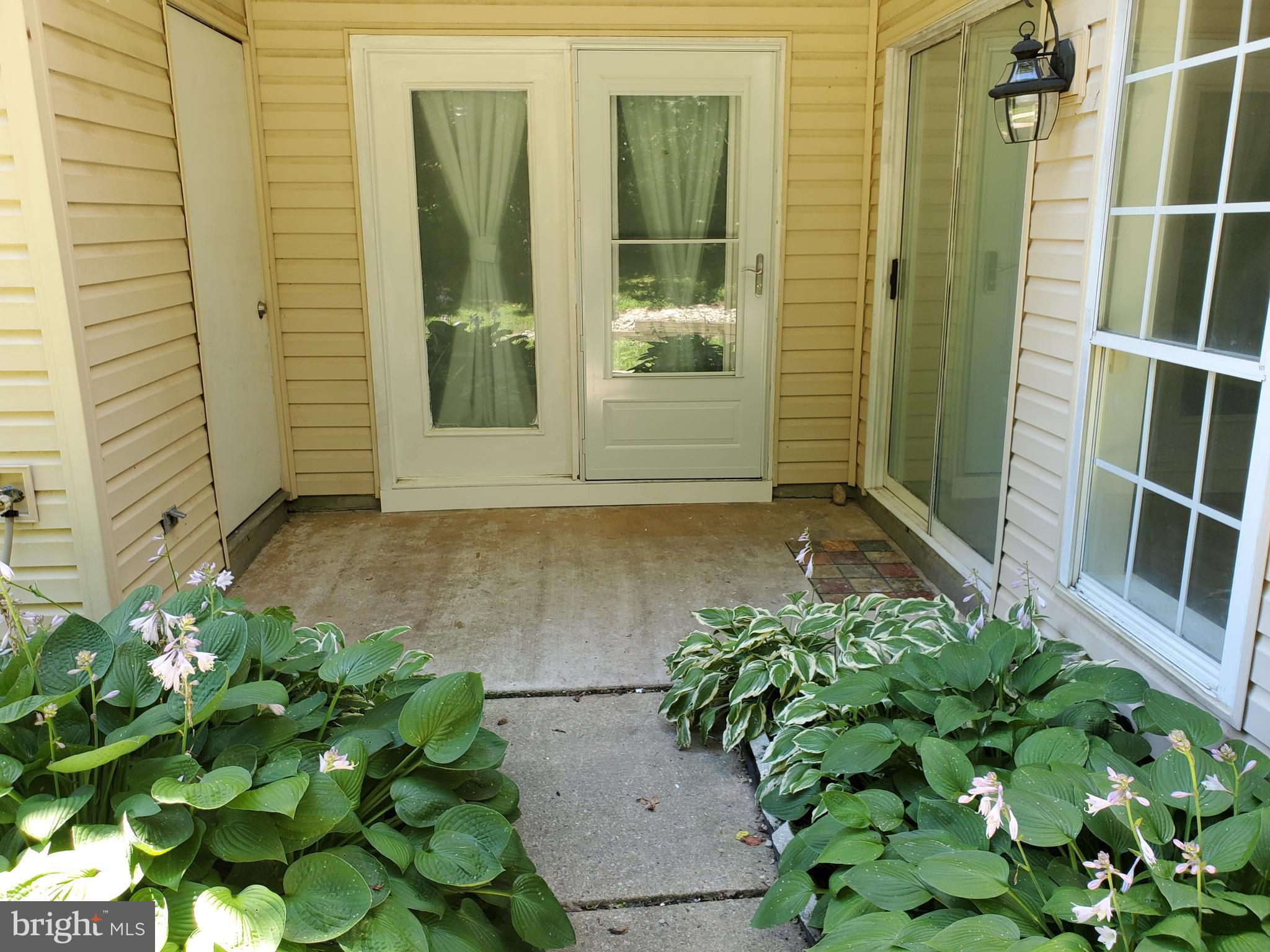 OAK LEAF VILLAS - Residential