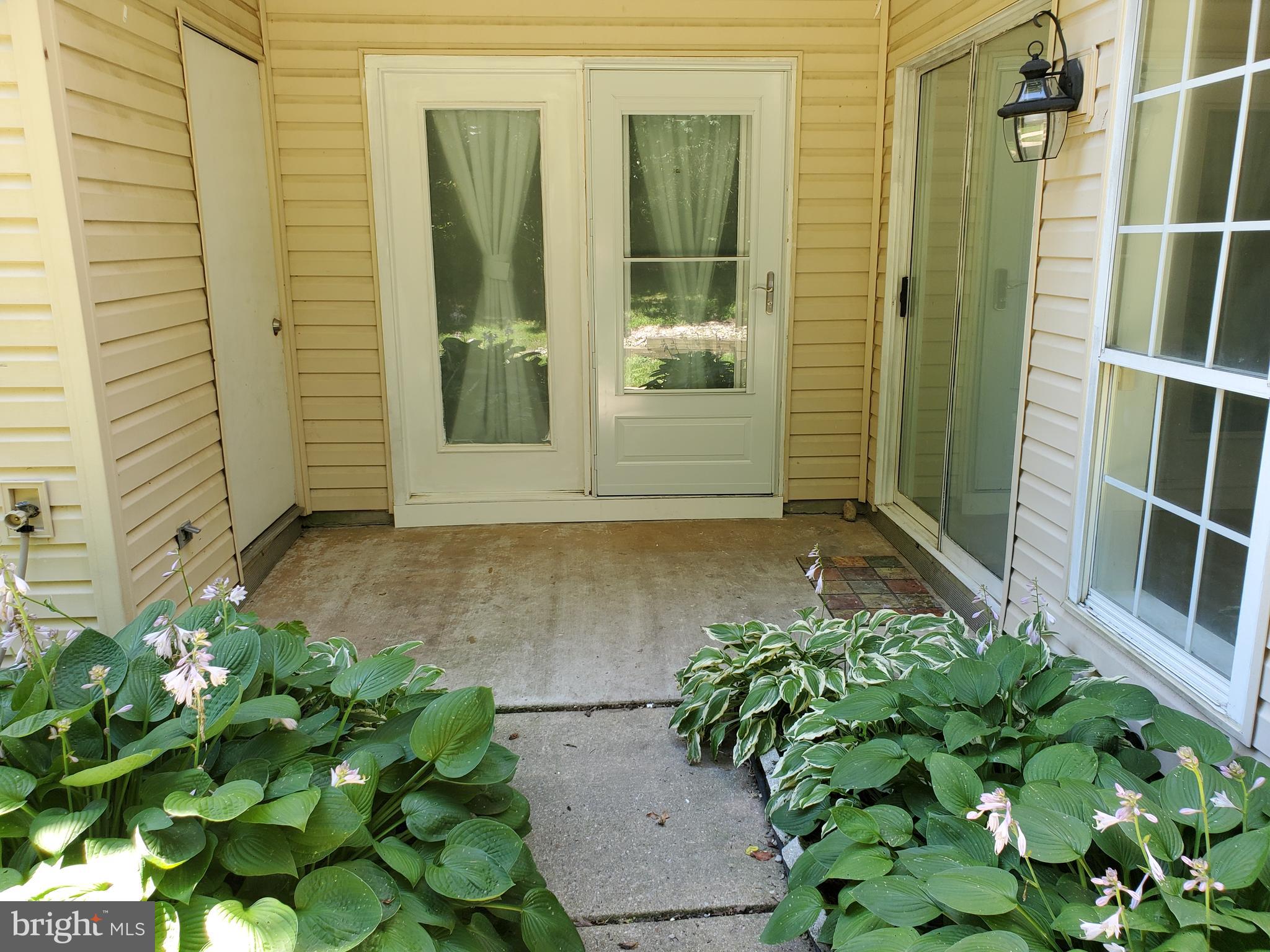 OAK LEAF VILLAS - Residential