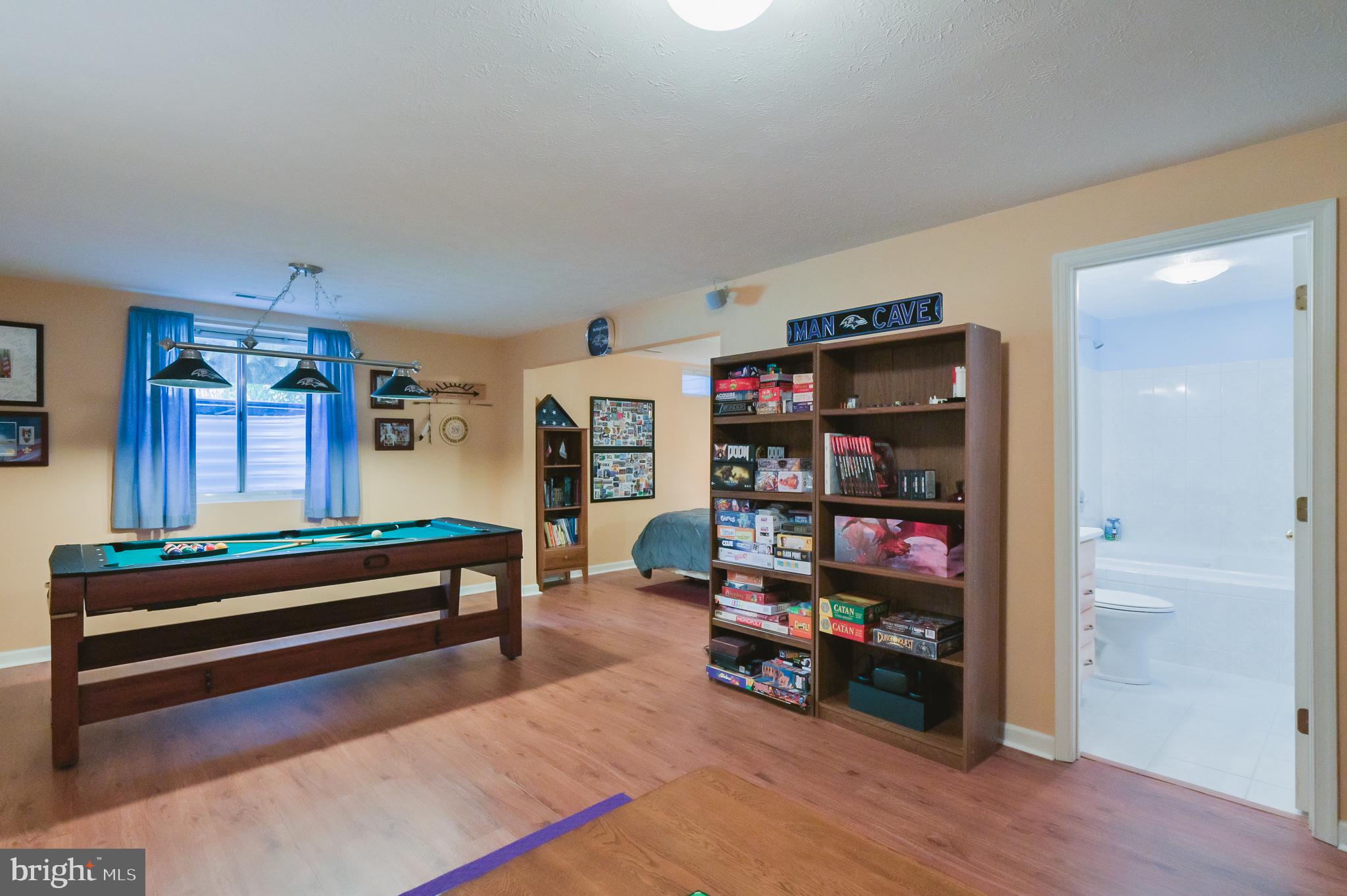 CYPRESS HILLS - Residential