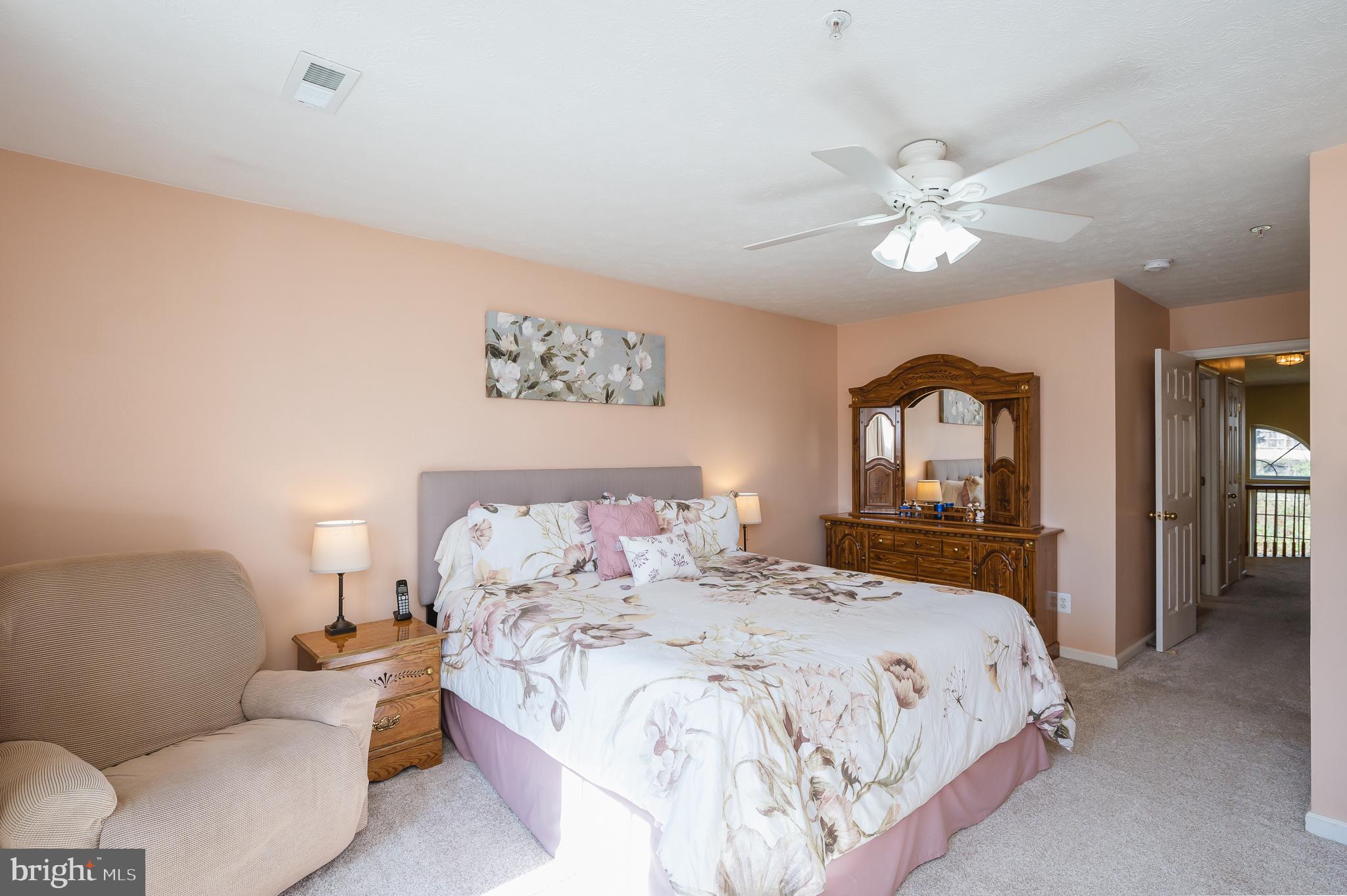 CYPRESS HILLS - Residential