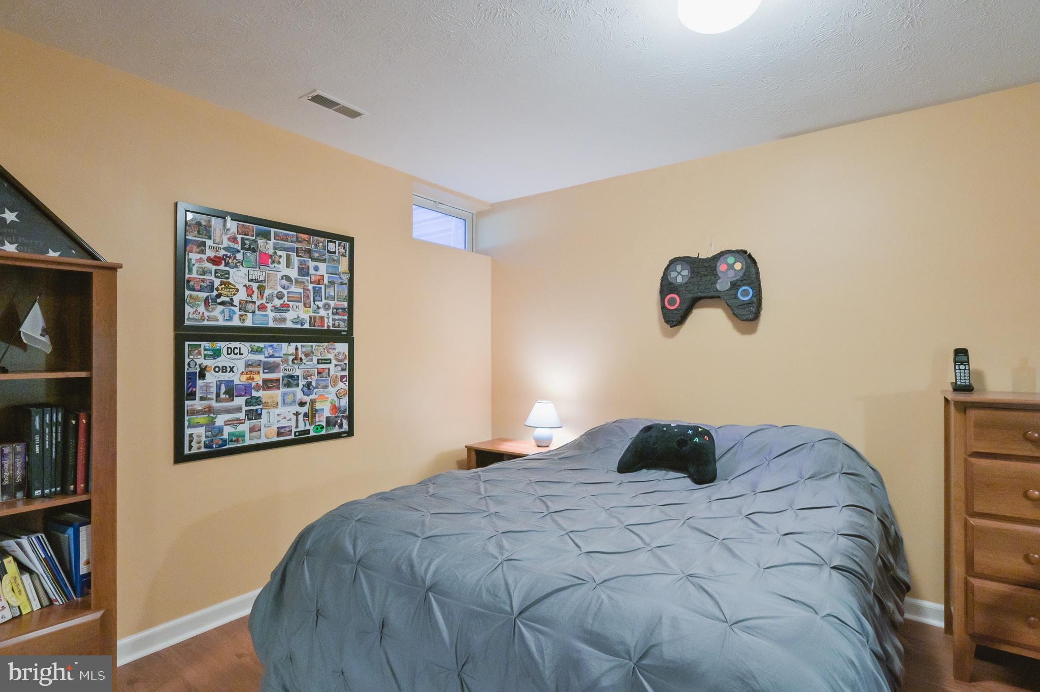 CYPRESS HILLS - Residential