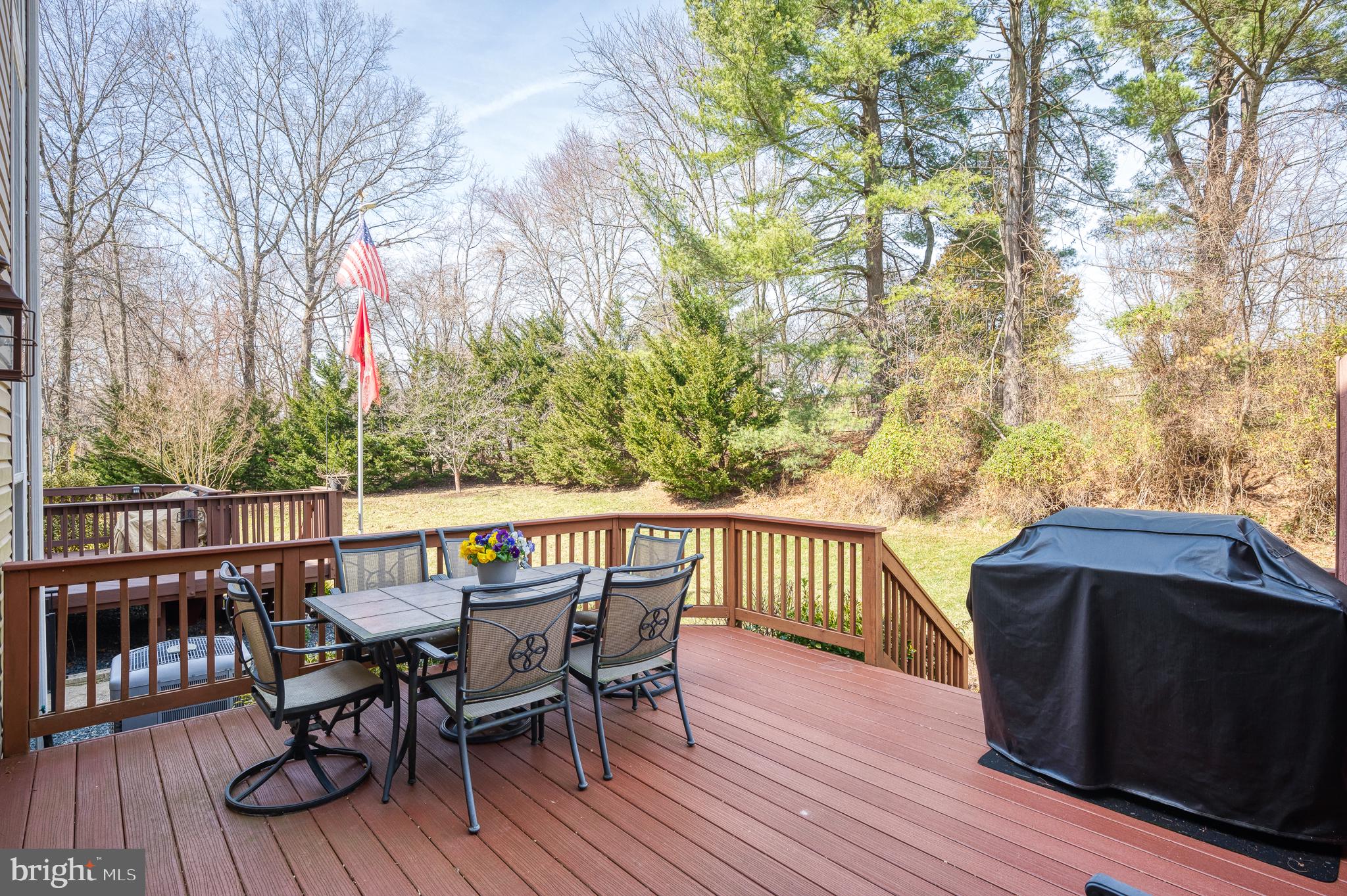 CYPRESS HILLS - Residential