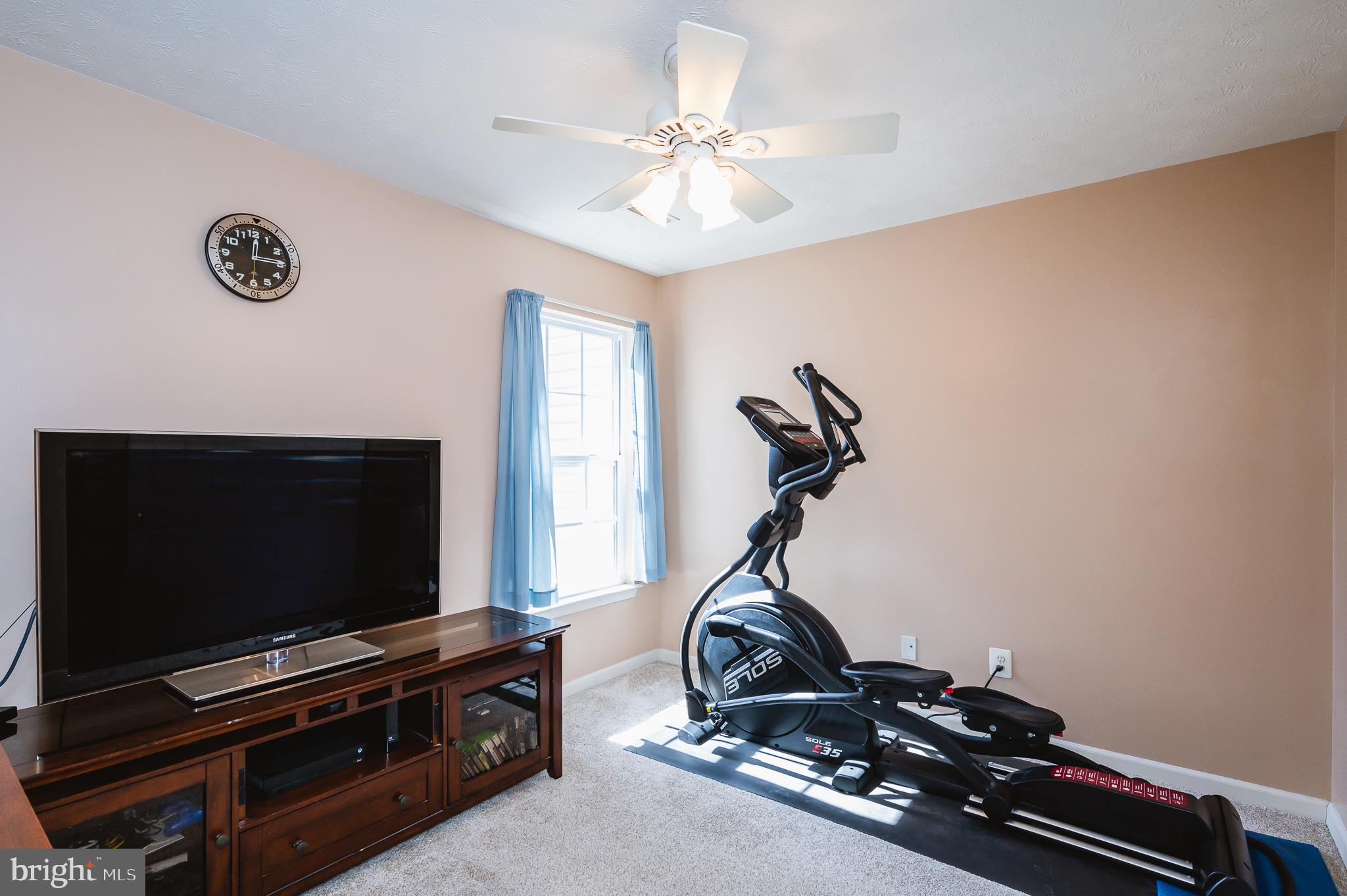 CYPRESS HILLS - Residential