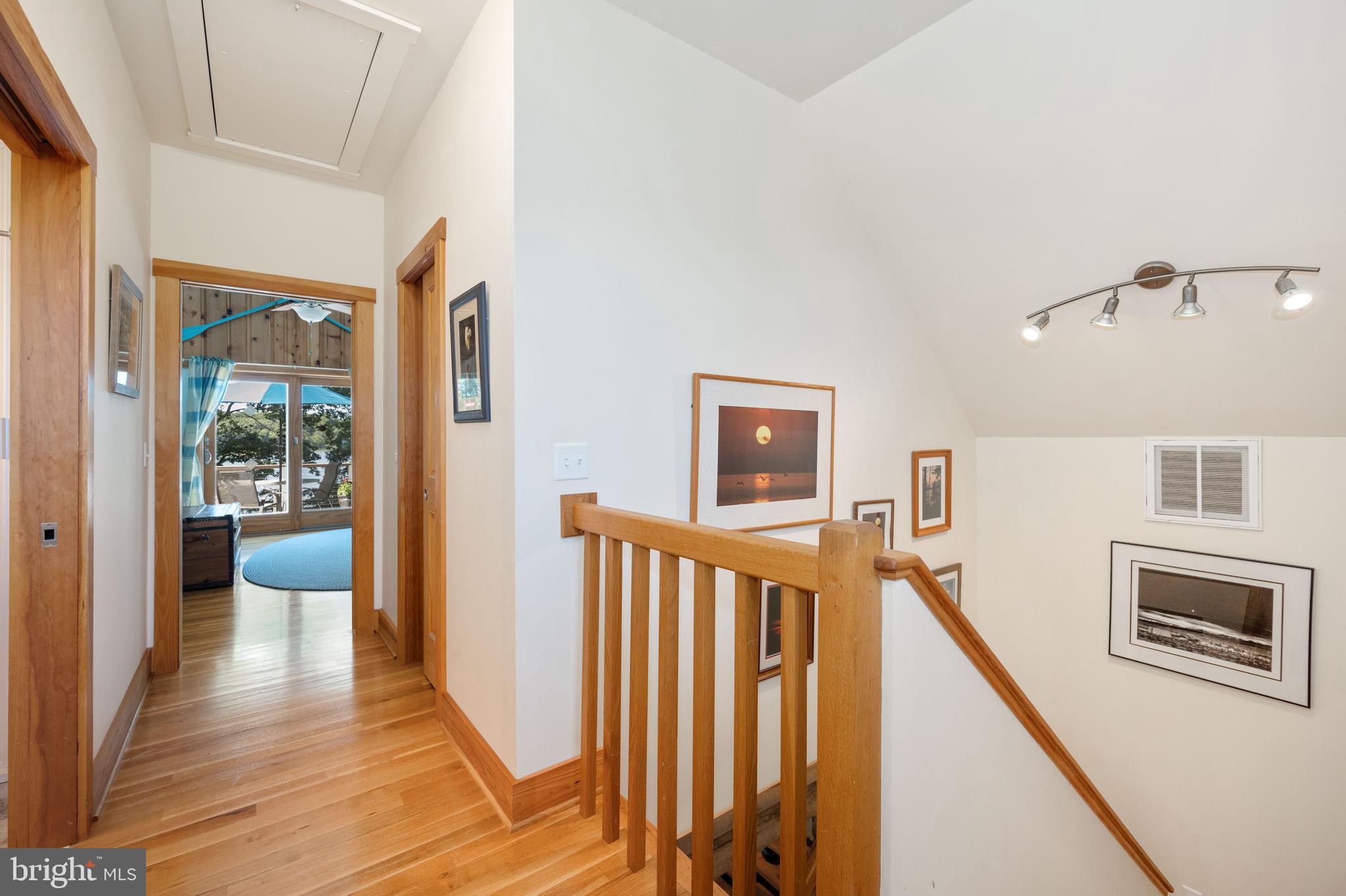 WYMONT PARK - Residential