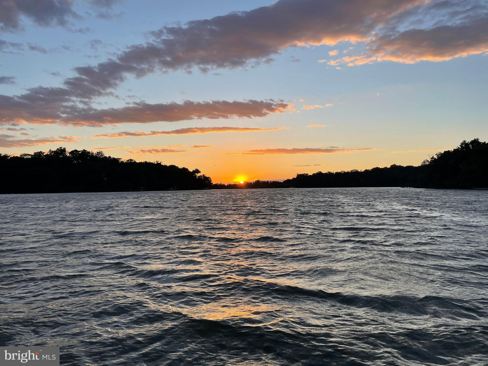 WYMONT PARK - Residential