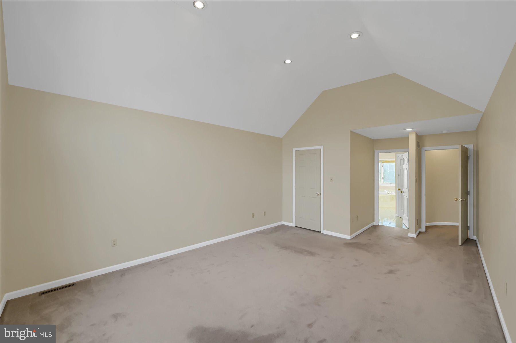 CLOVER HIGHLANDS - Residential