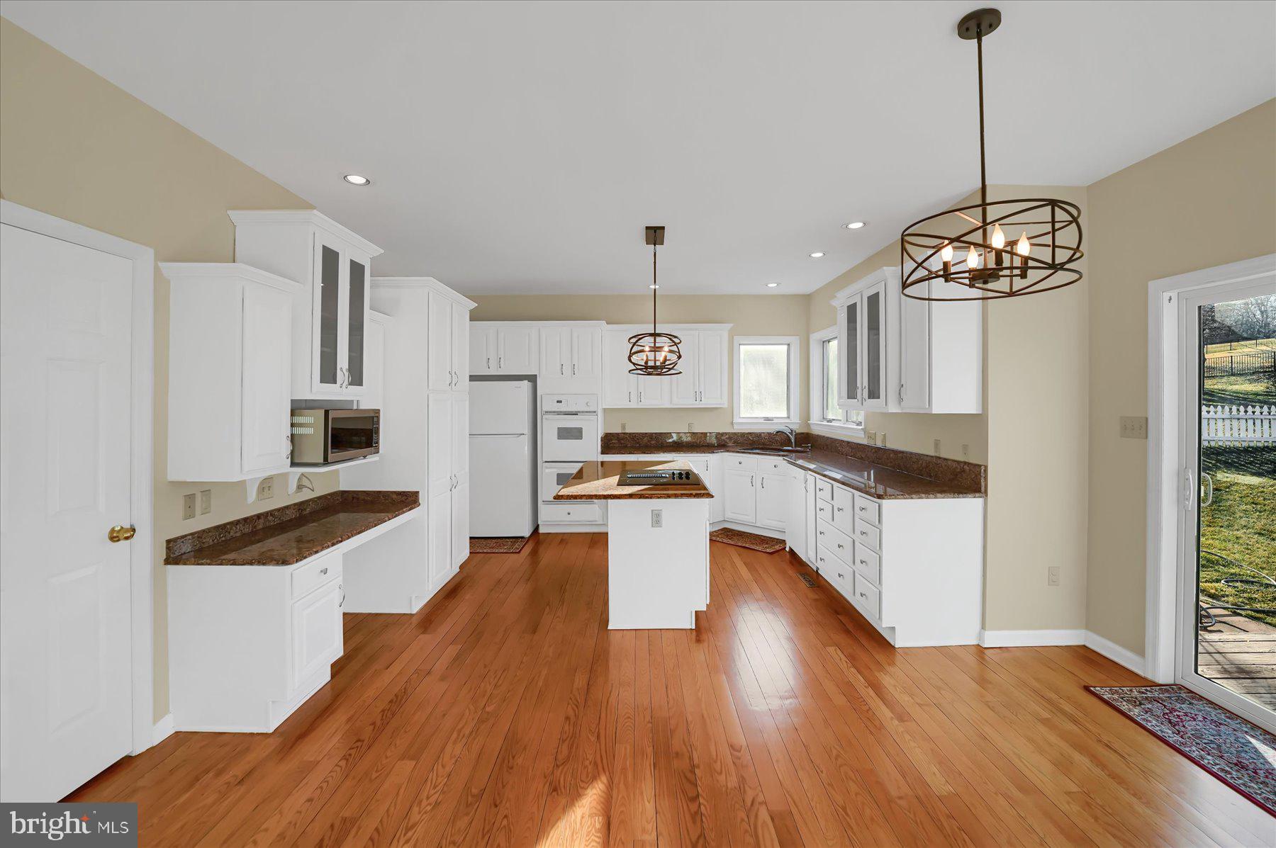 CLOVER HIGHLANDS - Residential