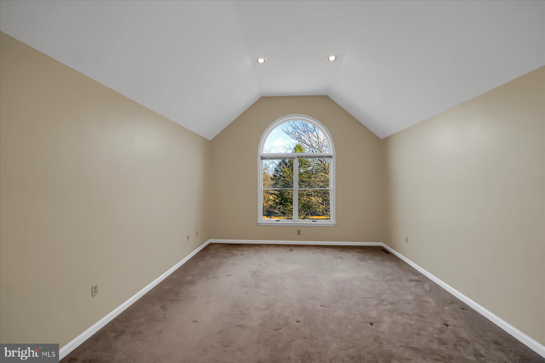 CLOVER HIGHLANDS - Residential