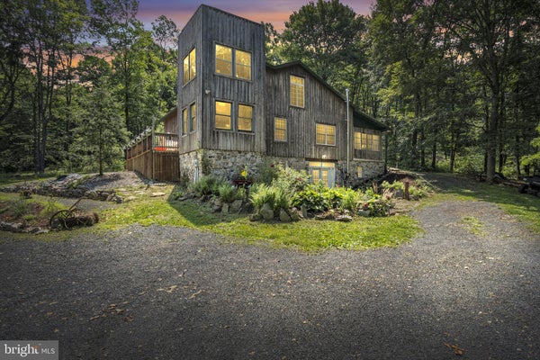121 RAVINE LN, NEWPORT, PA 17074 - Image 90c8f5db774fa3f84b8d2cb7a0635163/2828302573