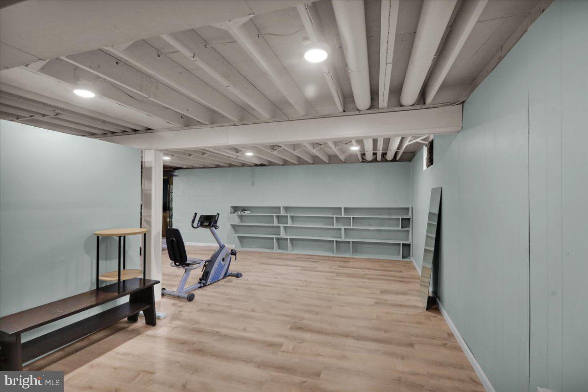 WELLINGTON DOWNES - Residential