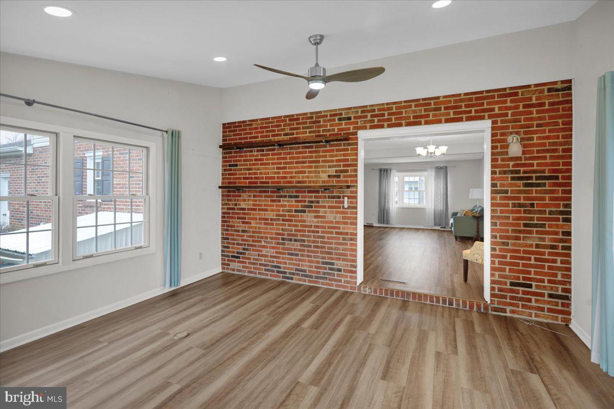 WELLINGTON DOWNES - Residential