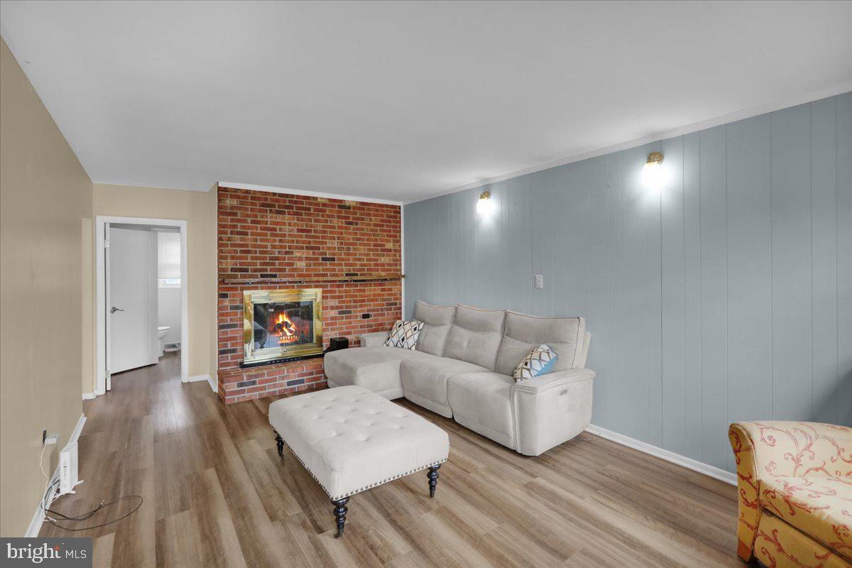 WELLINGTON DOWNES - Residential