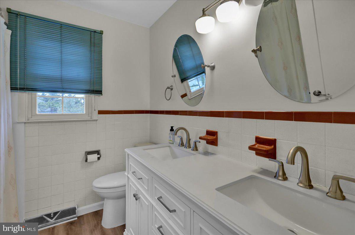 WELLINGTON DOWNES - Residential