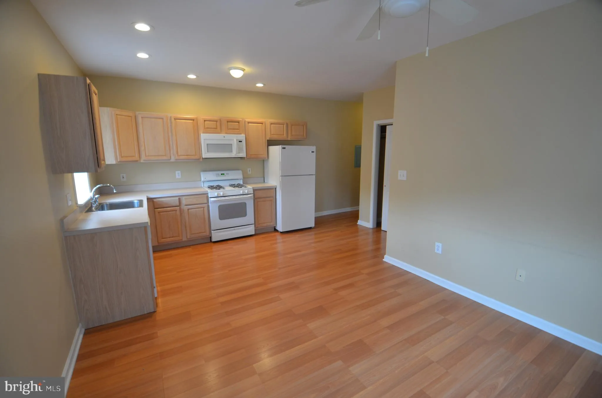 Philadelphia, Pennsylvania 19129, United States, 2 Bedrooms Bedrooms, ,2 BathroomsBathrooms,Residential,Active,122778