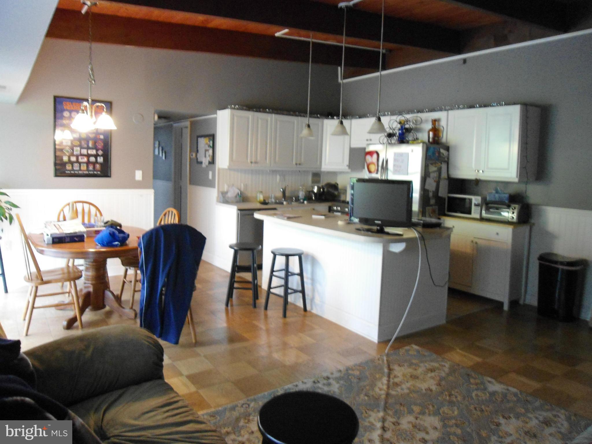 KENSINGTON TERRACE - Residential Lease