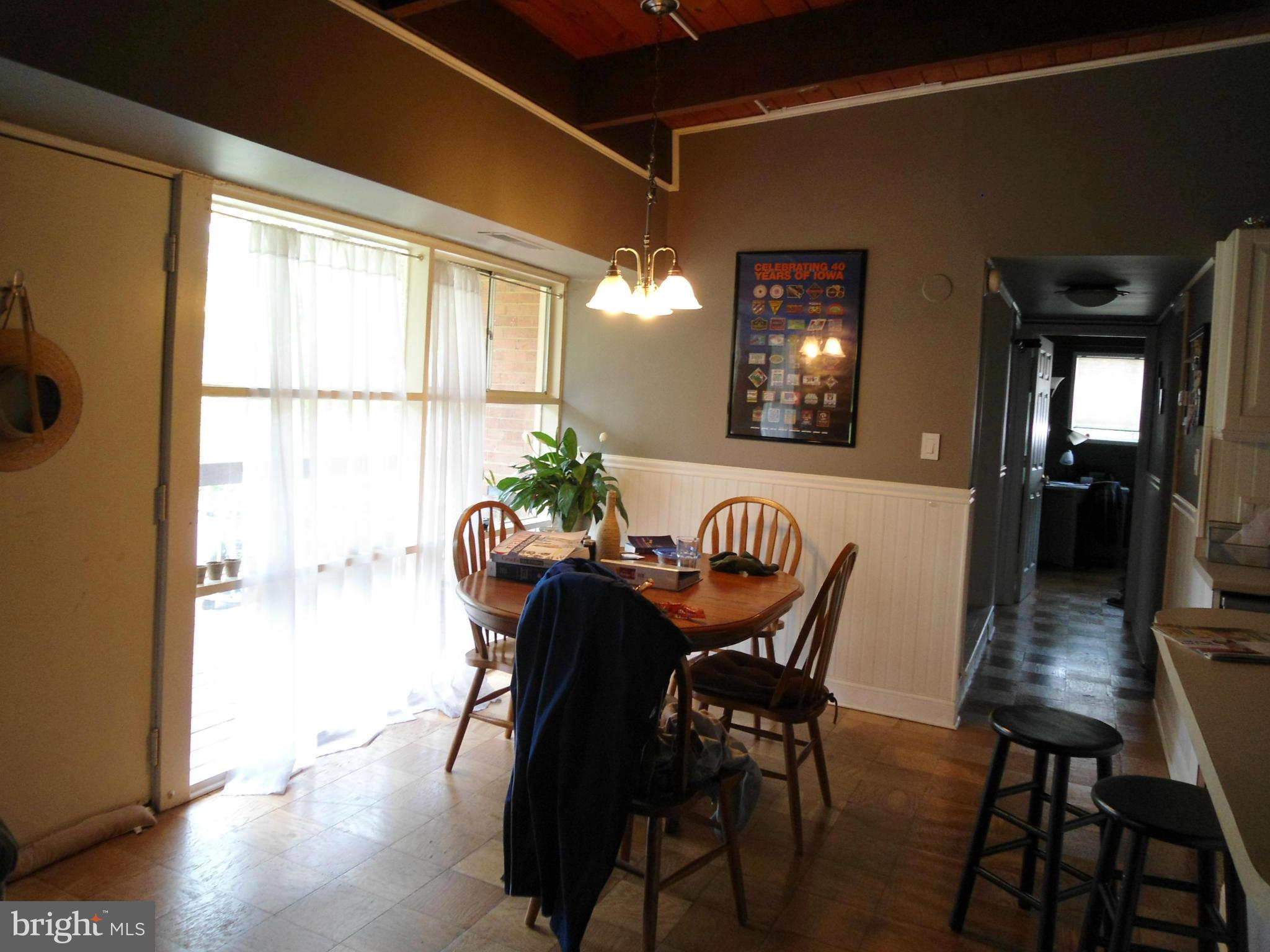 KENSINGTON TERRACE - Residential Lease