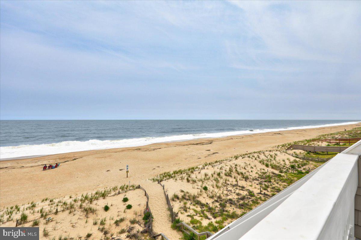 TOWER SHORES - Residential