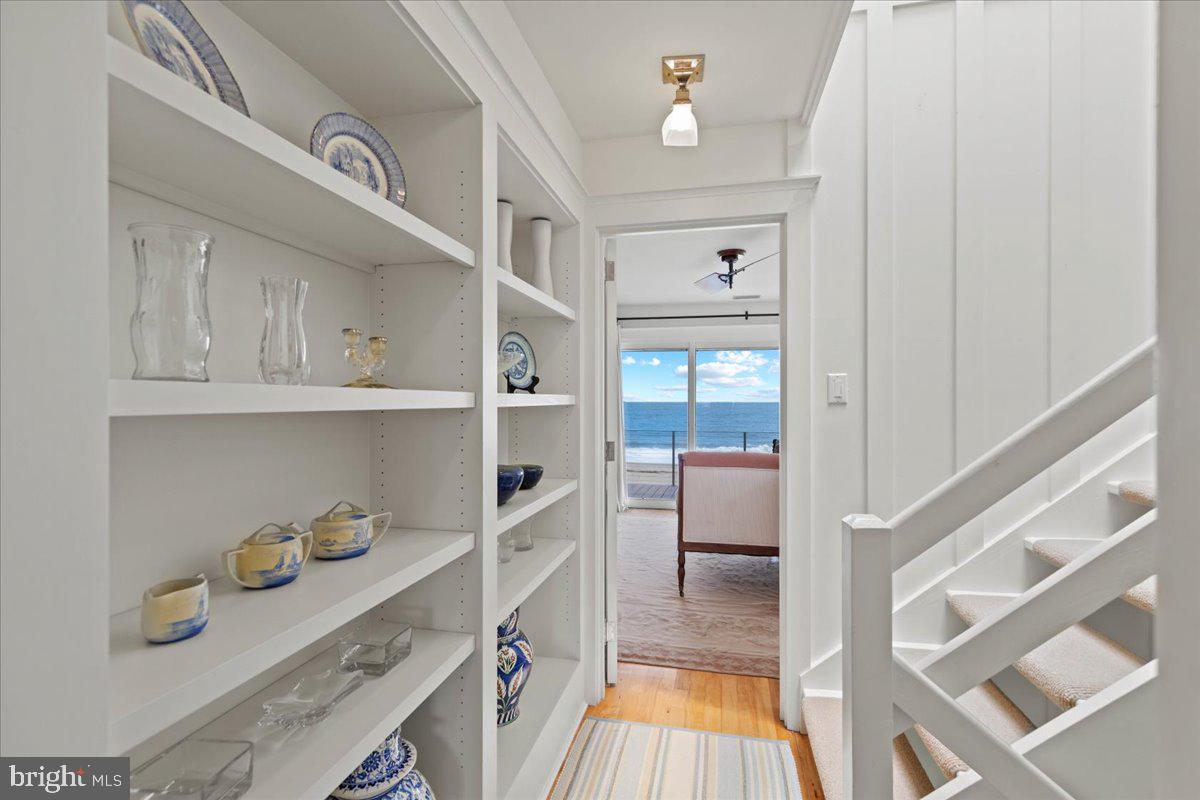 TOWER SHORES - Residential