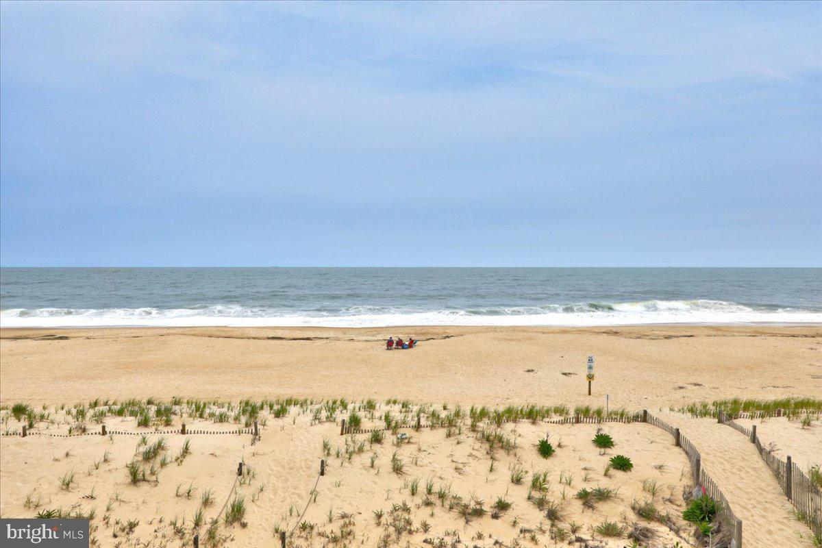 TOWER SHORES - Residential