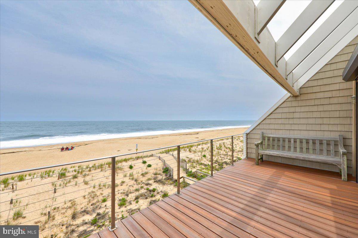 TOWER SHORES - Residential