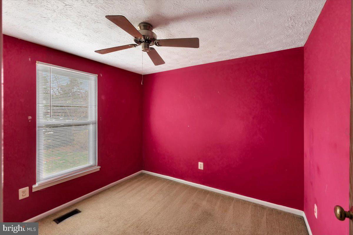 PINEDALE WOODS - Residential