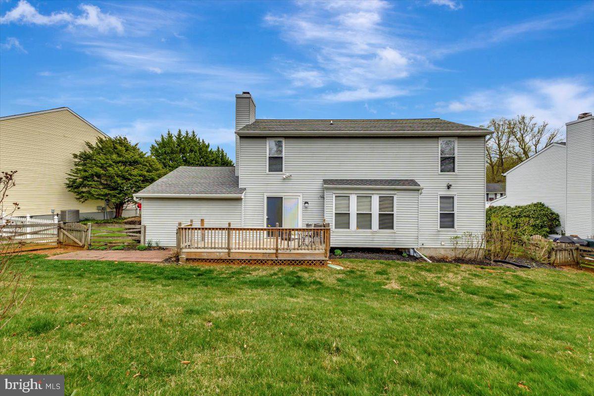 PINEDALE WOODS - Residential