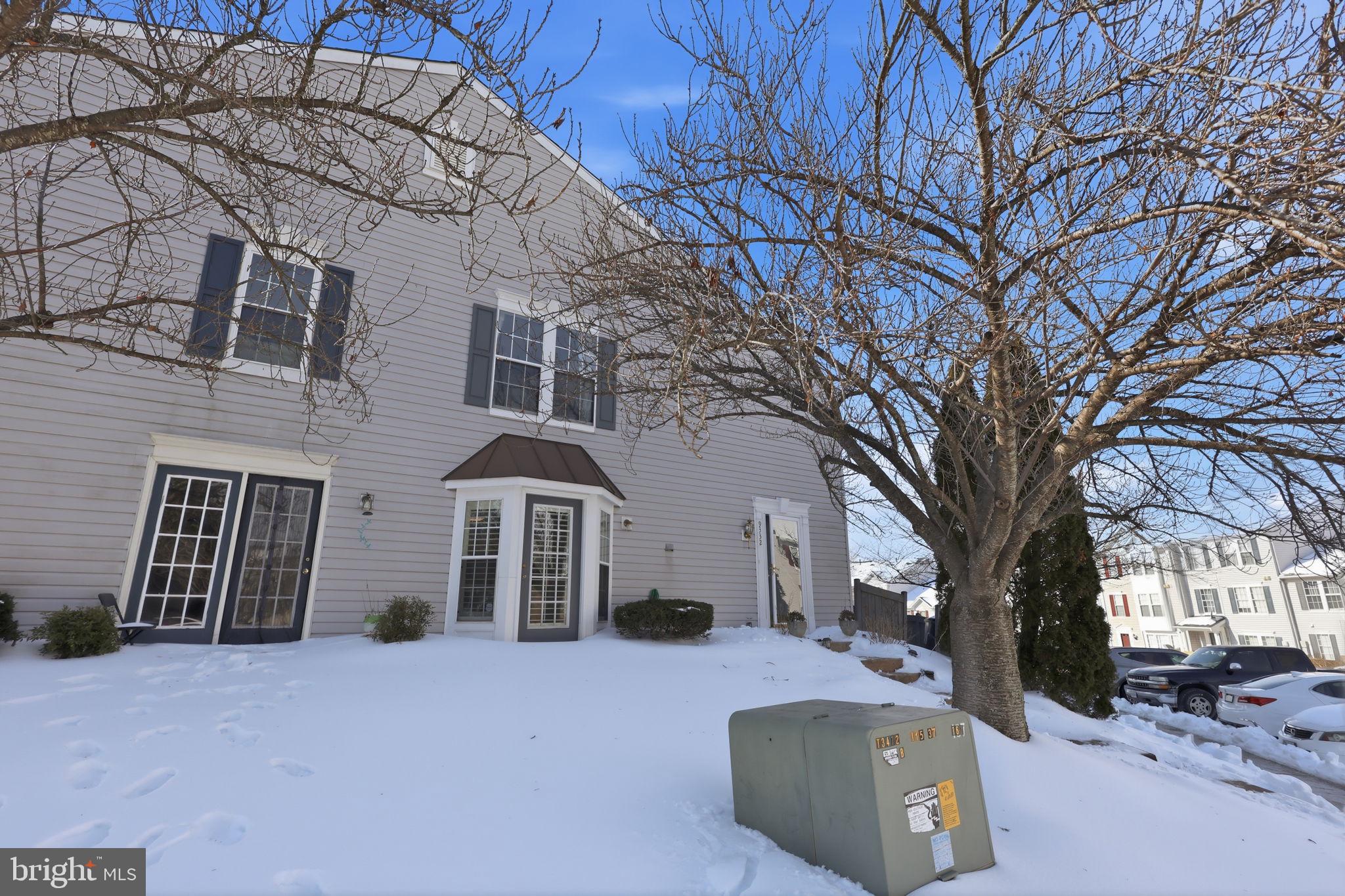 WELLINGTON/CLOVERHILL - Residential