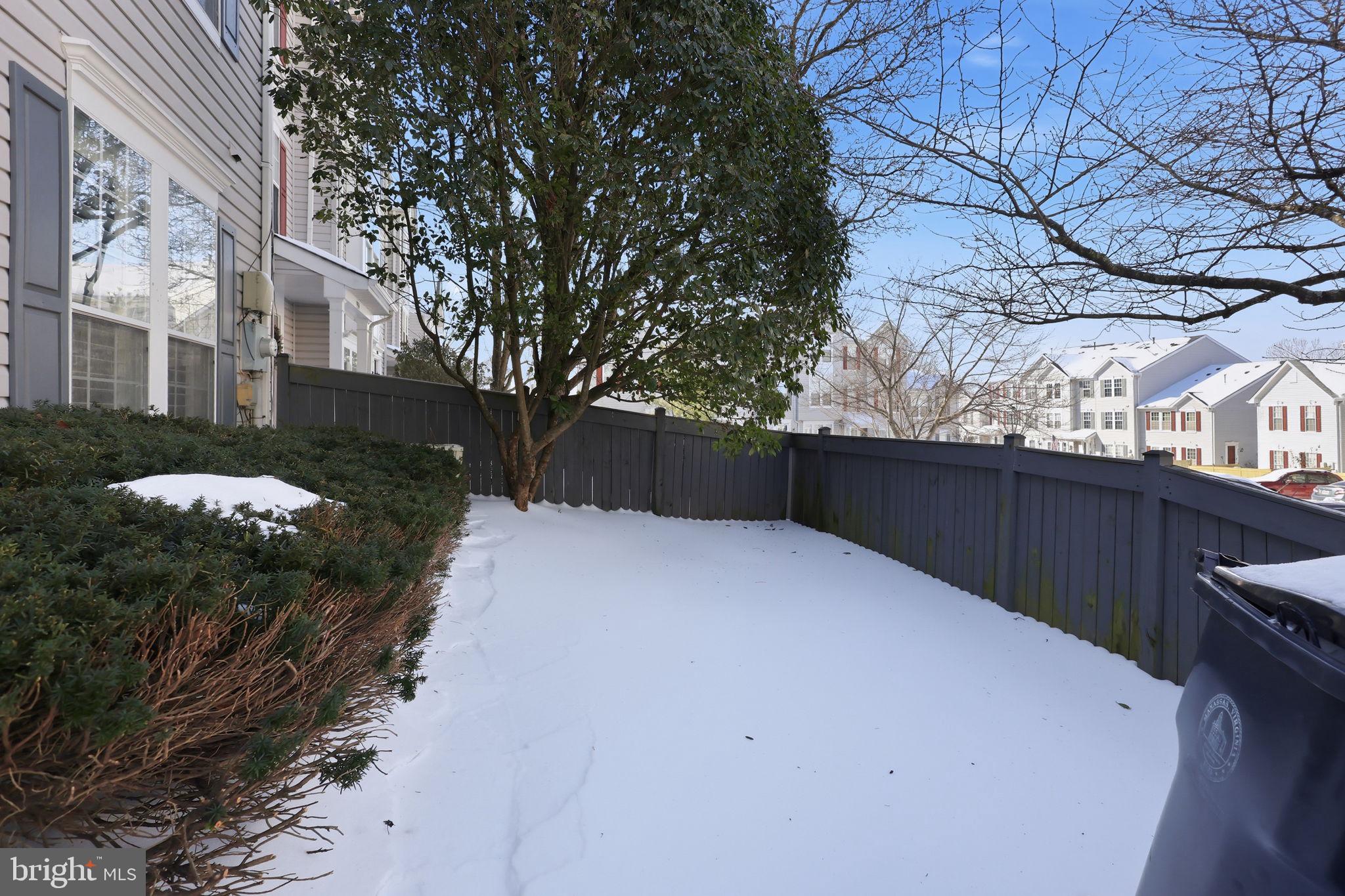 WELLINGTON/CLOVERHILL - Residential